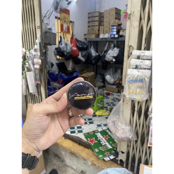 Decal Logo Nắp Bình Xăng Carbon