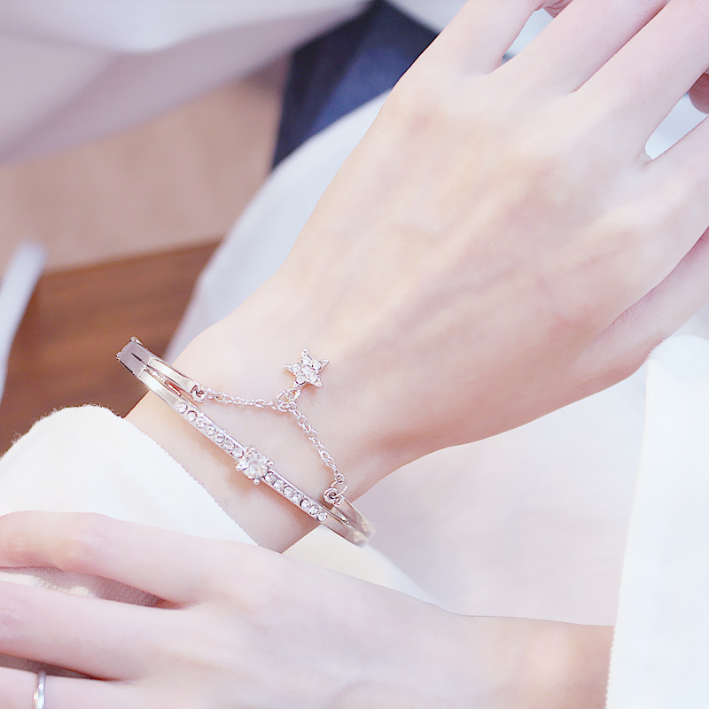 Vòng lắc tay hai lớp đính mặt hình ngôi sao phong cách Hàn Quốc