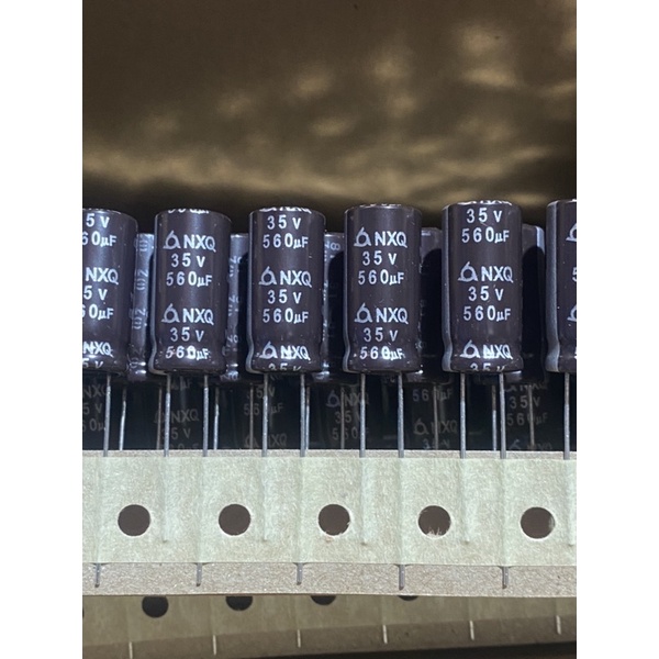 Tụ Hoá 560uF 680uF 1000uF 2200uF 35V SAMYOUNG 10x20mm mới chính hãng