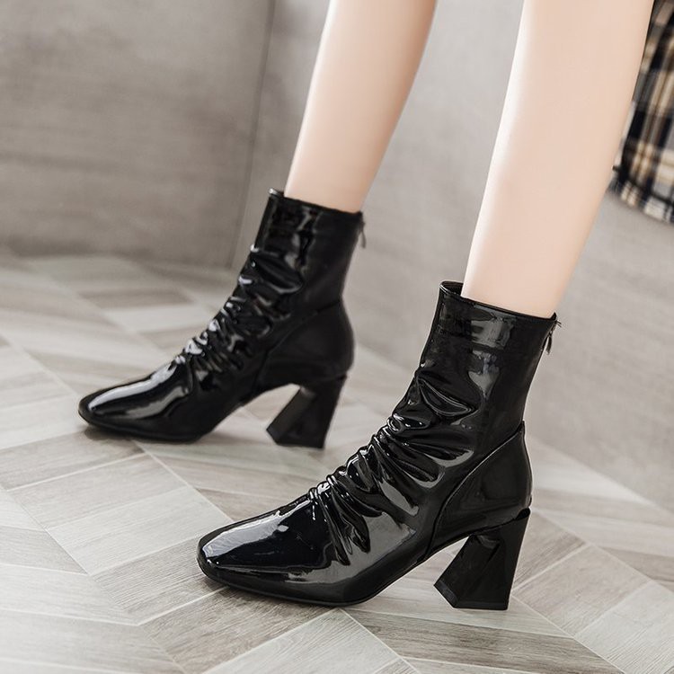 [Mã FASHIONGREEN15 giảm 10% tối đa 30k đơn từ 99k] ] giày boot dáng HQ cao cấp | WebRaoVat - webraovat.net.vn