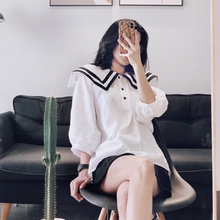 [Mã SKAMLTSM9 giảm 10% đơn 99K] Áo trắng cổ thủy thủ phối viền đen