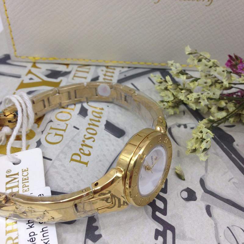 Đồng hồ Nữ Rhythm RYL1301S dây lắc vàng chính hãng
