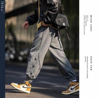 Quần Thể Thao Jogger Phối Khuy Năng Động