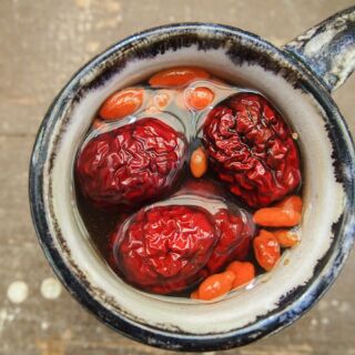 TÁO ĐỎ TÂN CƯƠNG- 1KG