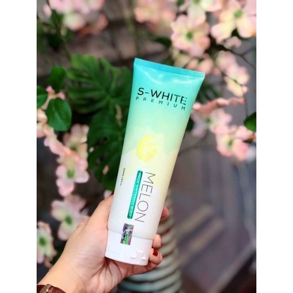 Kem ủ trắng body dưa gang Swhite