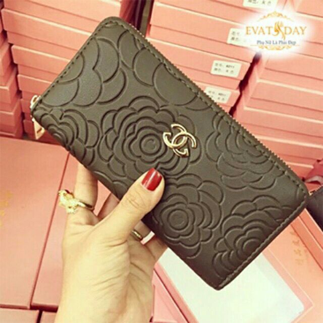 Bóp ví nữ thời trang hoa hồng cao cấp tặng các bạn gái , cô giáo lễ, sinh nhật- vi TLVI00084