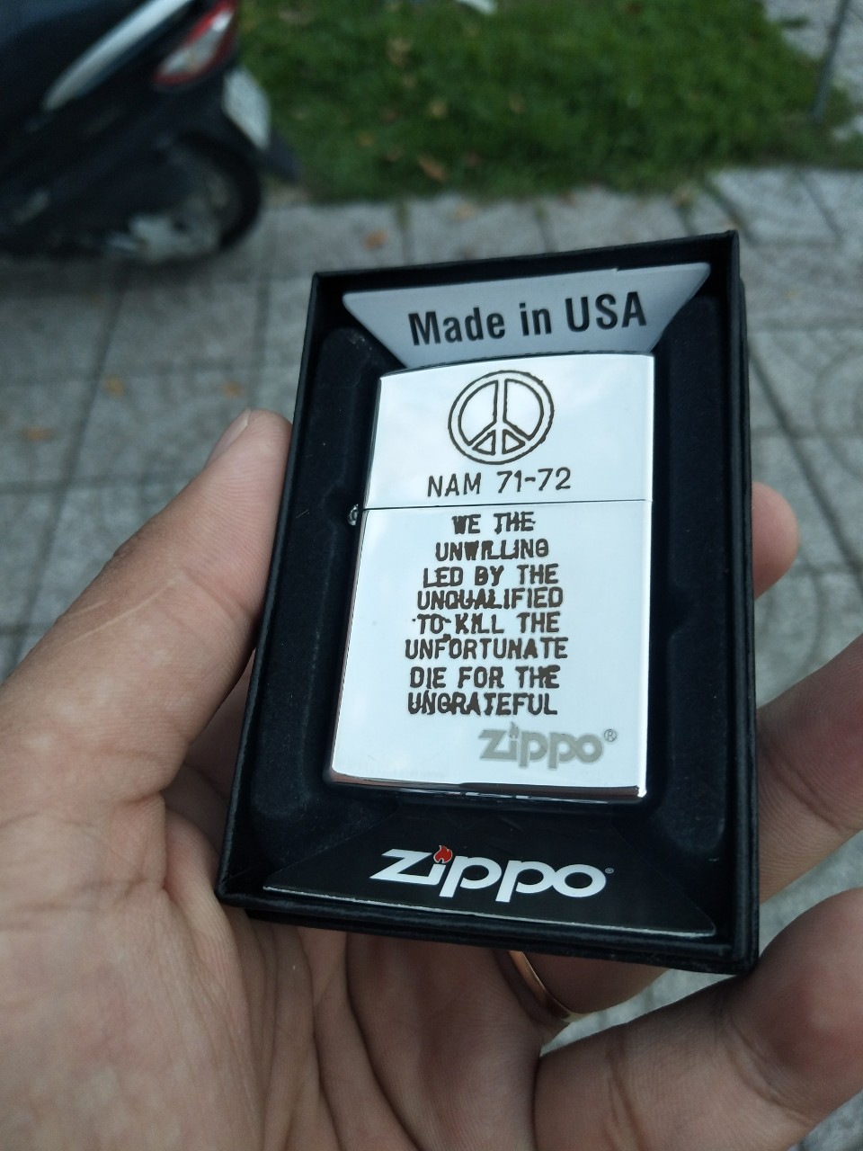 VỏZippo USA Chủ Đề Chiến Tranh Việt Nam, Việt Nam War - Nam 71-72