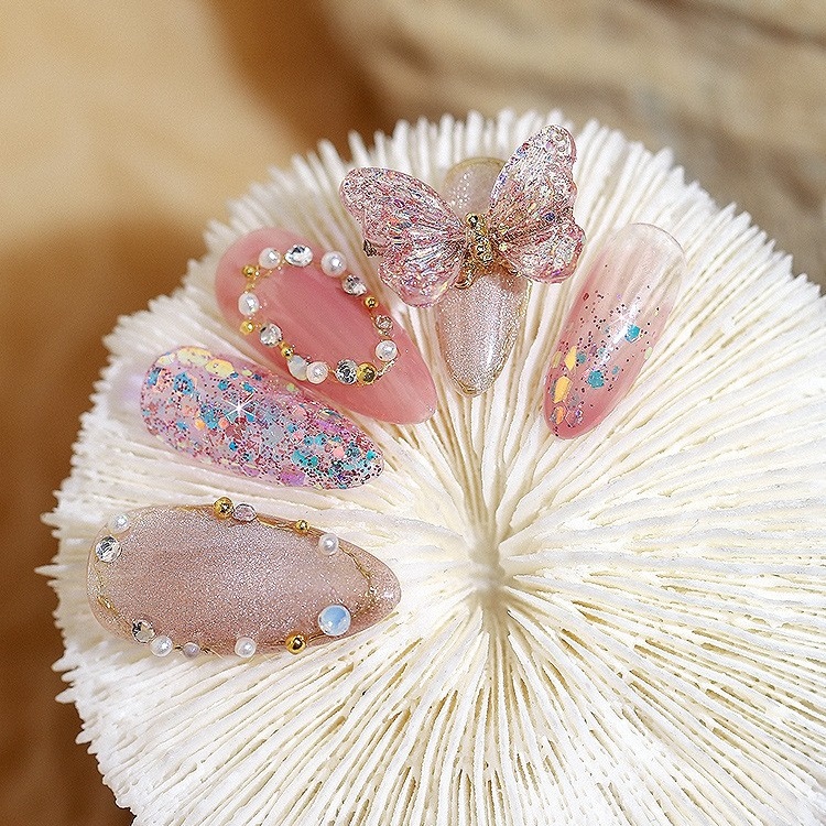 Bộ 2 Phụ Kiện Trang Trí Móng Tay Hình Bướm Thông Minh Bắt Mắt Sành Điệu