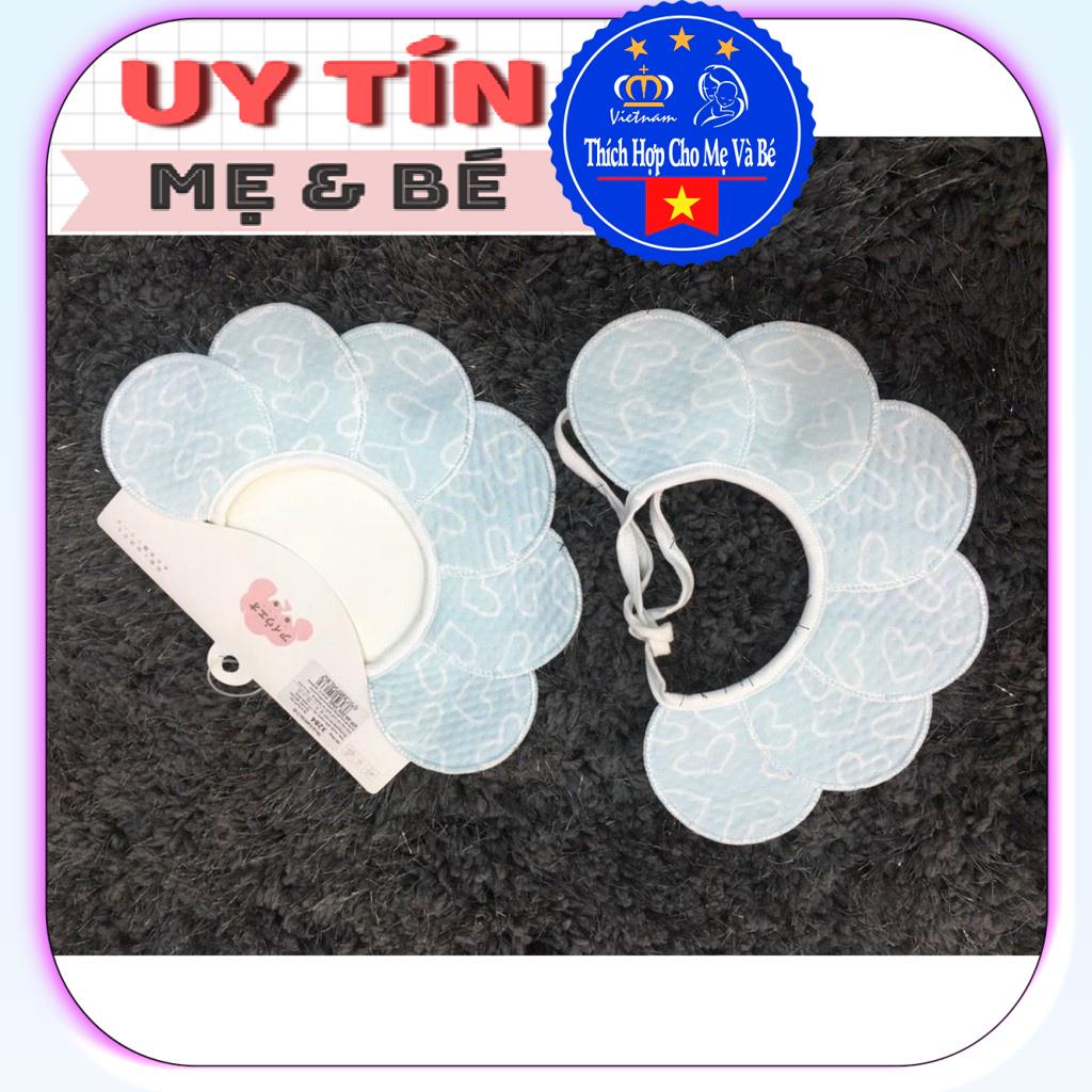 Yếm ăn 6 cánh hoa (2 cái) 3284,  chất liệu cotton 100% , thương hiệu Aiueo Nhật Bản