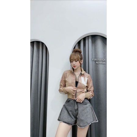 Áo khoác jean tay dài túi hộp có mũ chùm hiện đại VIENS STORE