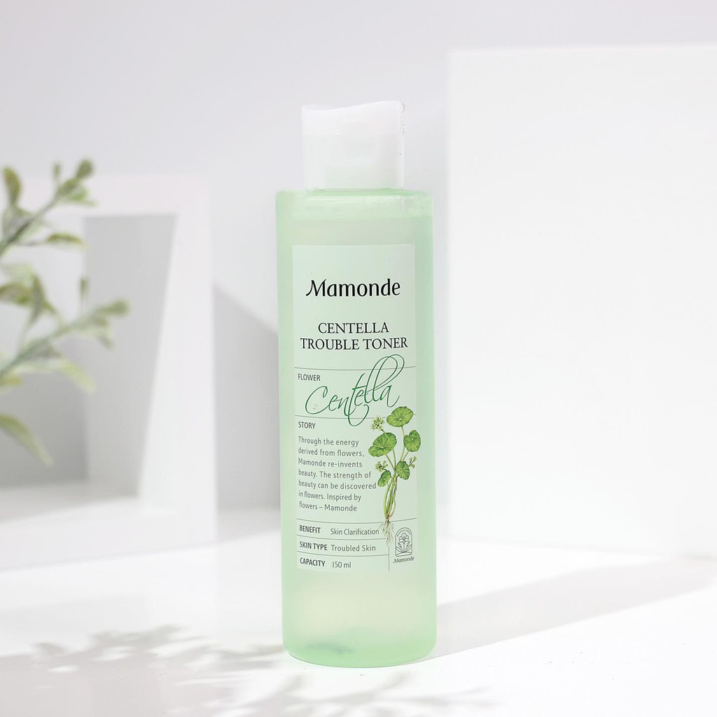 Nước Hoa Hồng Chiết Xuất Rau Má Cho Da Dầu Mụn Mamonde Centella Trouble Toner 150ml