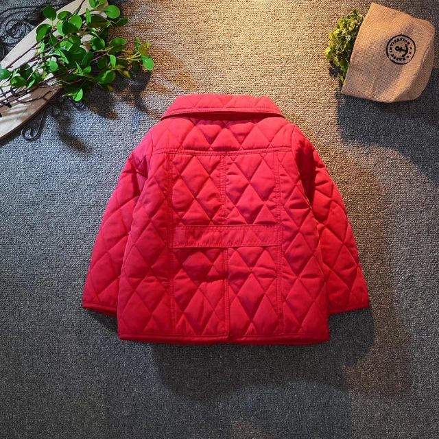 Áo chần chám bé gái