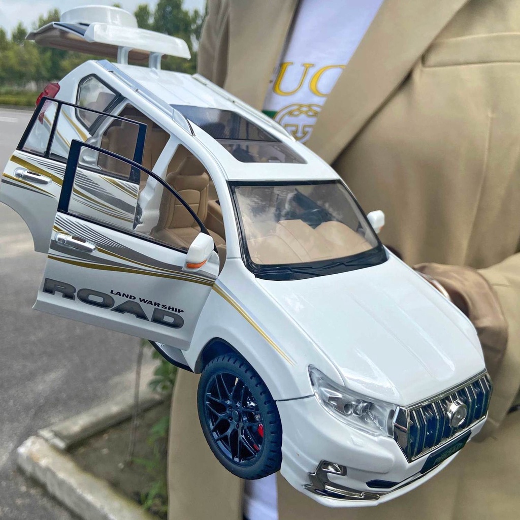 Toyota hách Prado mô hình ô tô 1:18 mô hình xe hợp kim mô phỏng bộ sưu tập trang trí lớn món quà sinh nhật