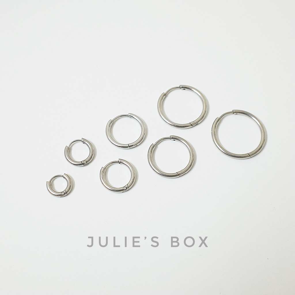 [1 CHIẾC]Khuyên Tai Hoop Tròn Nhiều Size Dày 2MM Xỏ Nam Nữ Hình Unisex Titanium Không Ngứa Không Gỉ Julies Box 66