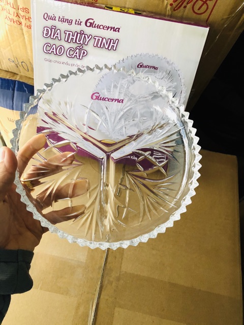 Dĩa thuỷ tinh cao cấp 3 ngăn Glucerna