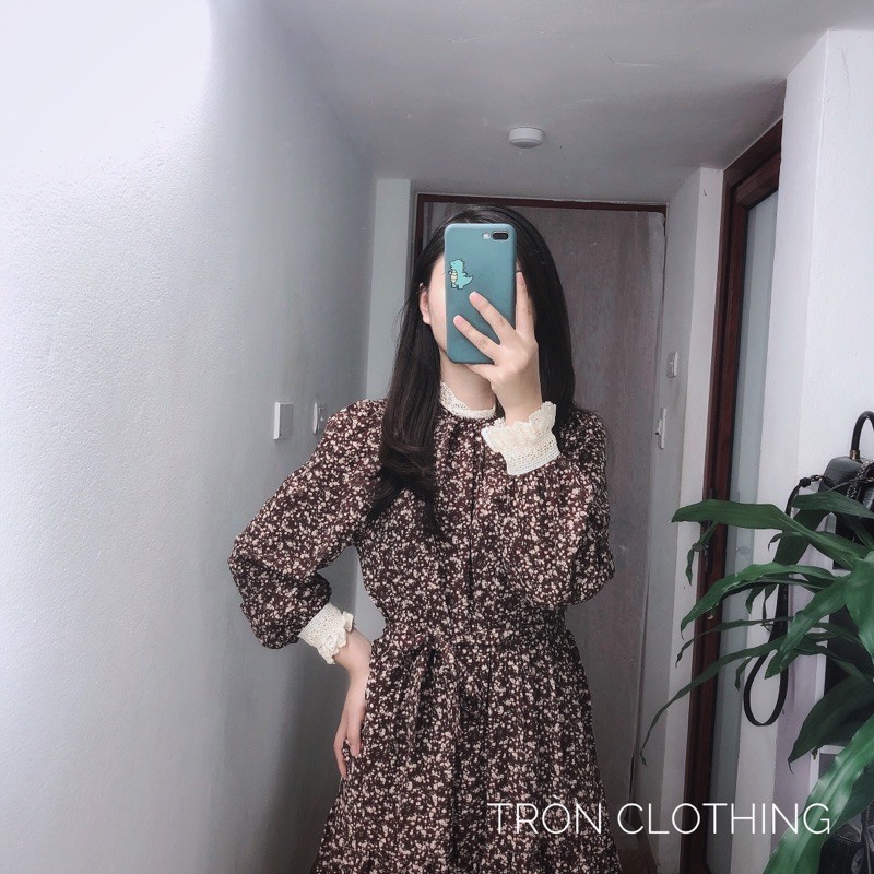 Váy Maxi Hoa Nhí Dài Cổ Và Tay Phối Len Ren Siêu Đẹp - Freesize | BigBuy360 - bigbuy360.vn