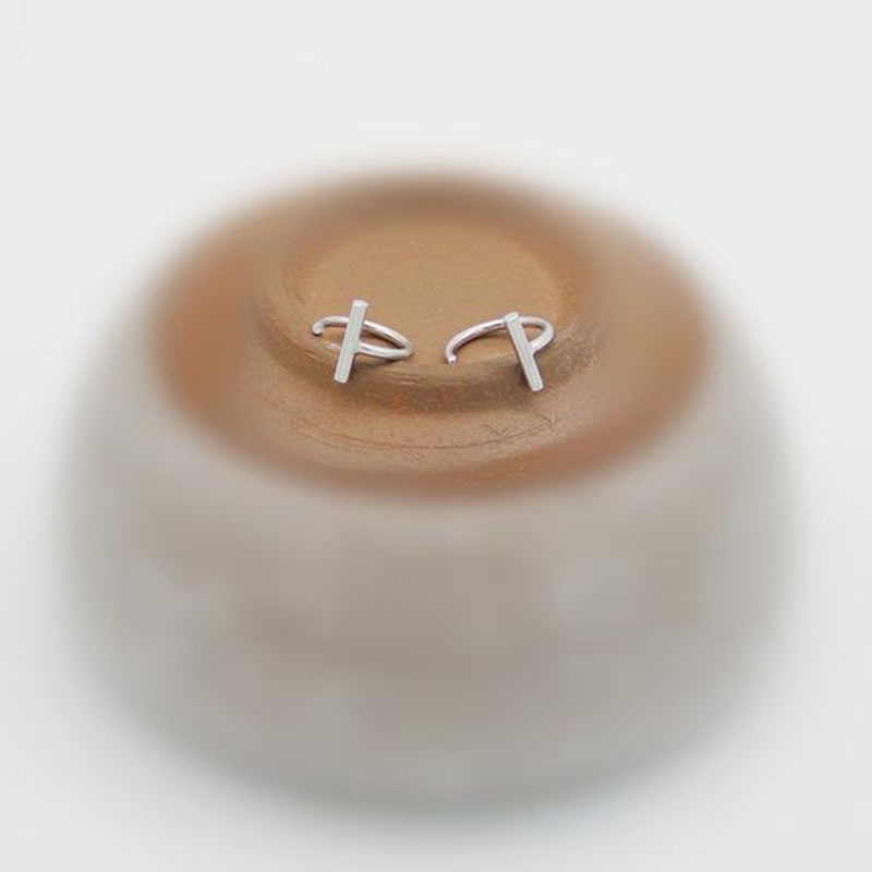 Khuyên Tai Chữ C Mạ Bạc Đơn Giản Thời Trang Cho Nữ