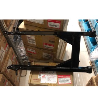 CẢNG SAU, GẤP SAU WAVE 110 ĐEN ZIN HONDA