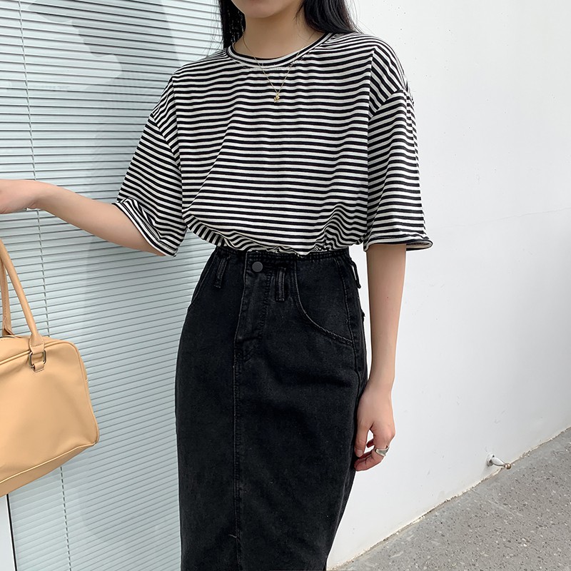 Áo thun nữ Ngắn tay Kẻ sọc ngang Mùa Hè Cổ tròn Cotton Áo phông nữ Tay ngắn Form rộng Sọc ngang Thời trang