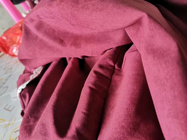 Váy đỏ viền ren cổ nơ dáng dài xoè vintage