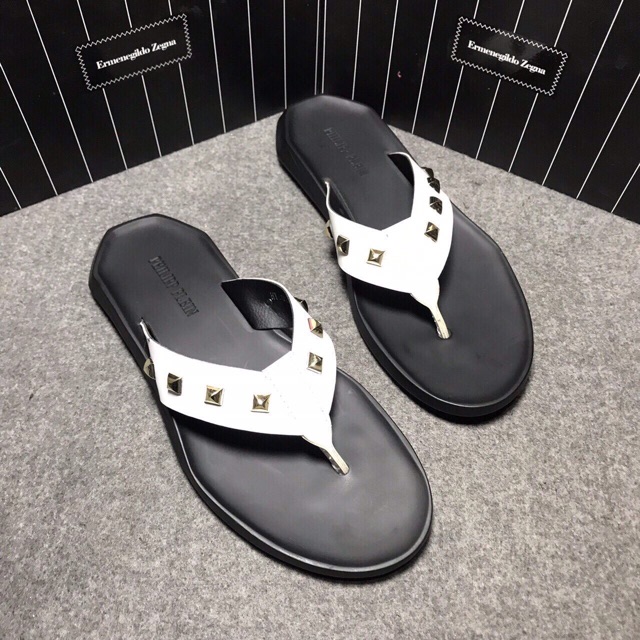 Dép tông nam đinh