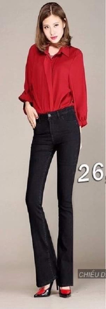 Quần Jeans Nữ Ống Loe Dài Màu Đen 103cm
