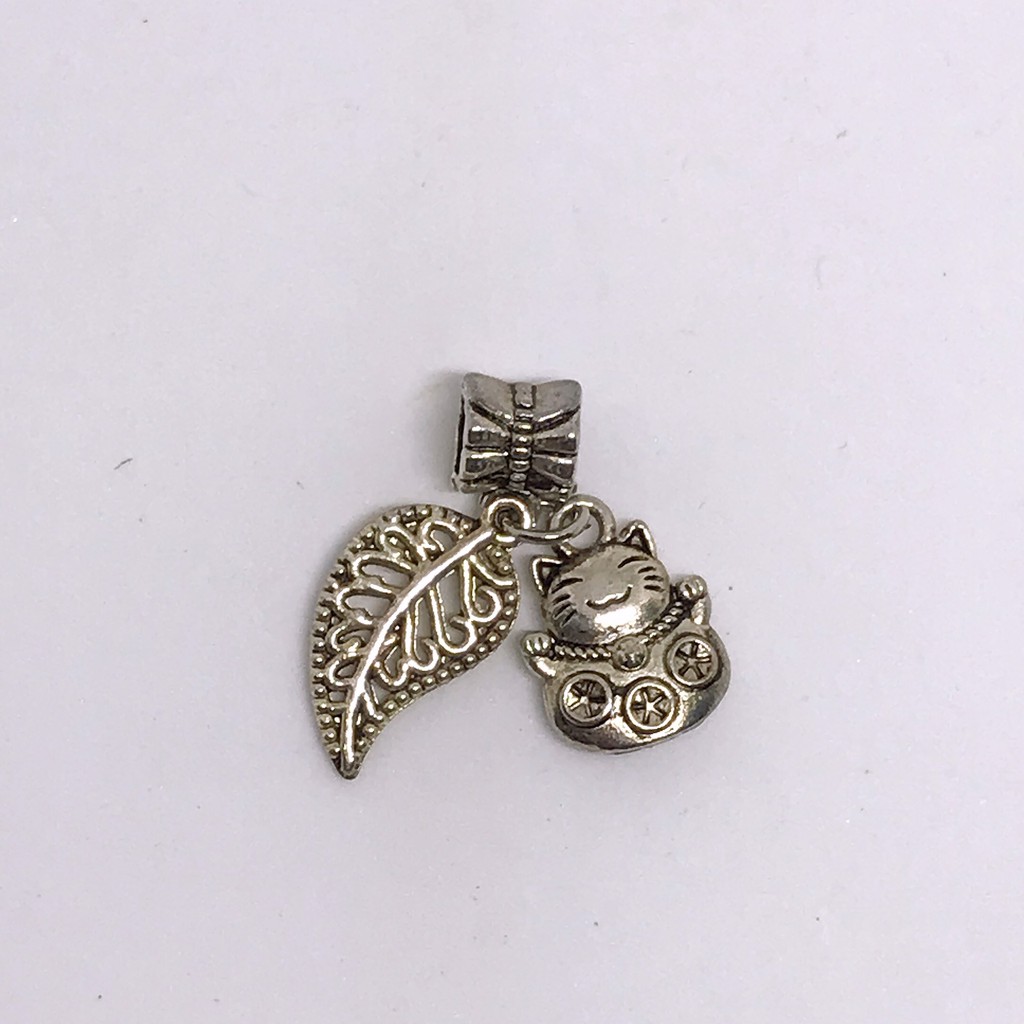 Charm treo mèo thần tài