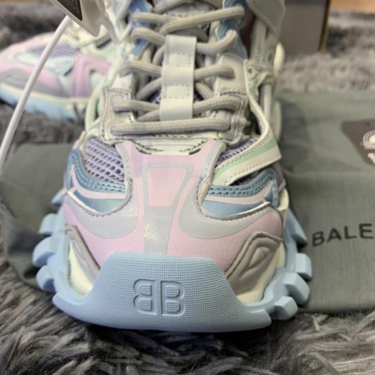 Giầy Balenxciaga Track 2 black