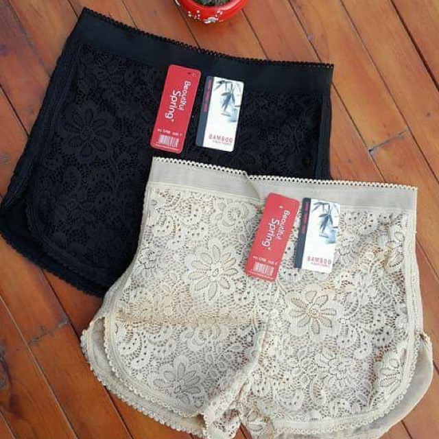 Set 2 quần mặc váy ren hoa cúc