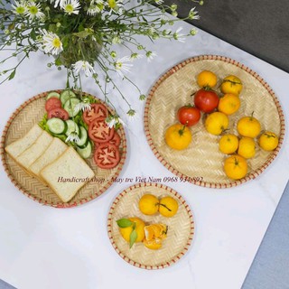 Mẹt tre đựng thức ăn