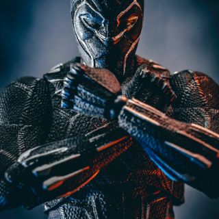 Mô hình Mafex Black Panther