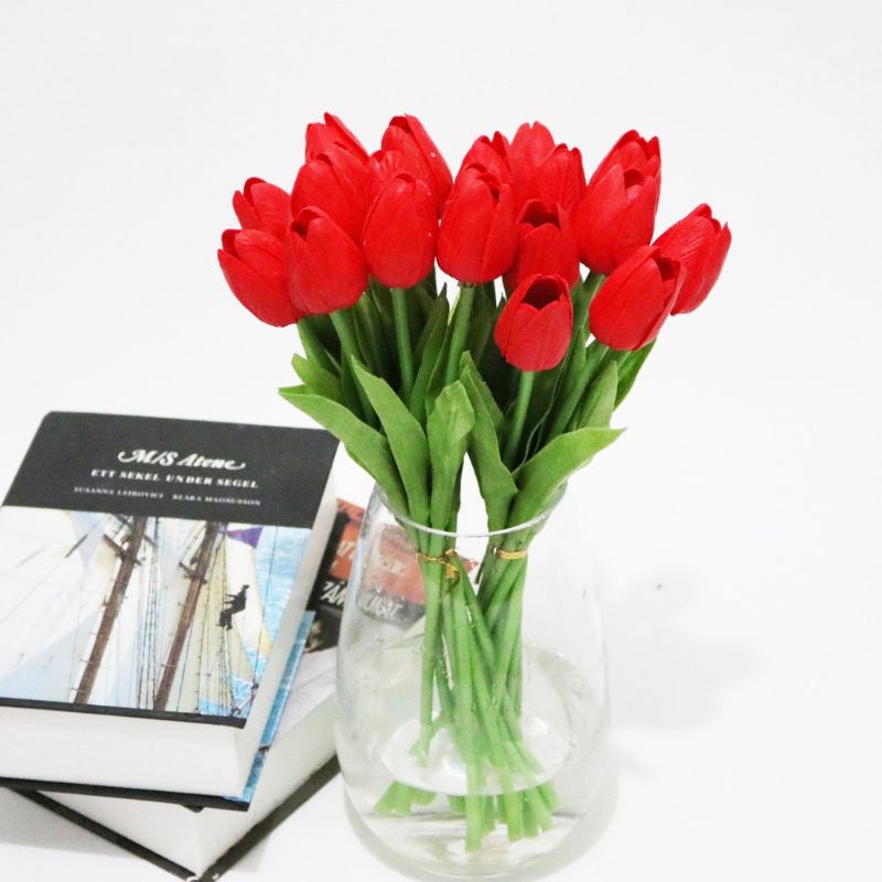 Hoa giả- Hoa tulip giả làm từ cao su lá thẳng decor trang trí cực xinh