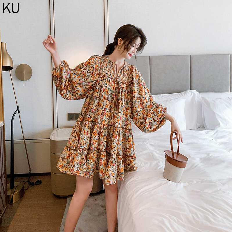 Váy họa tiết hoa phong cách retro thời trang Pháp 2021 cho nữ