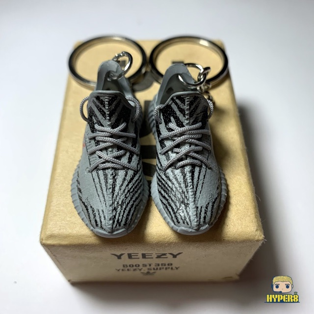 MÓC KHOÁ GIÀY 3D SNEAKER YEZZY 350 - YEZZY 700