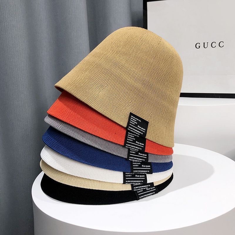 Nón bucket sụp kèm tag cá tính (hàng mềm đẹp)