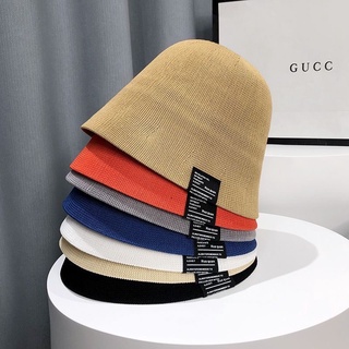 Nón bucket sụp kèm tag cá tính