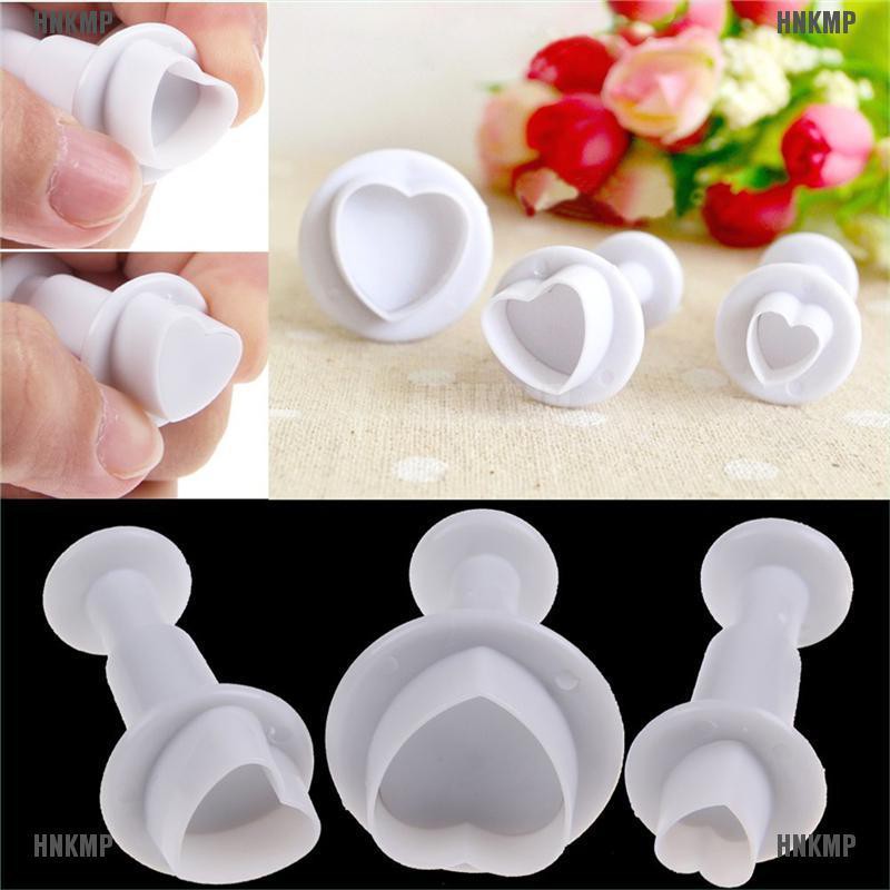 Set 3 Khuôn Làm Bánh Đa Năng Hình Trái Tim Xinh Xắn