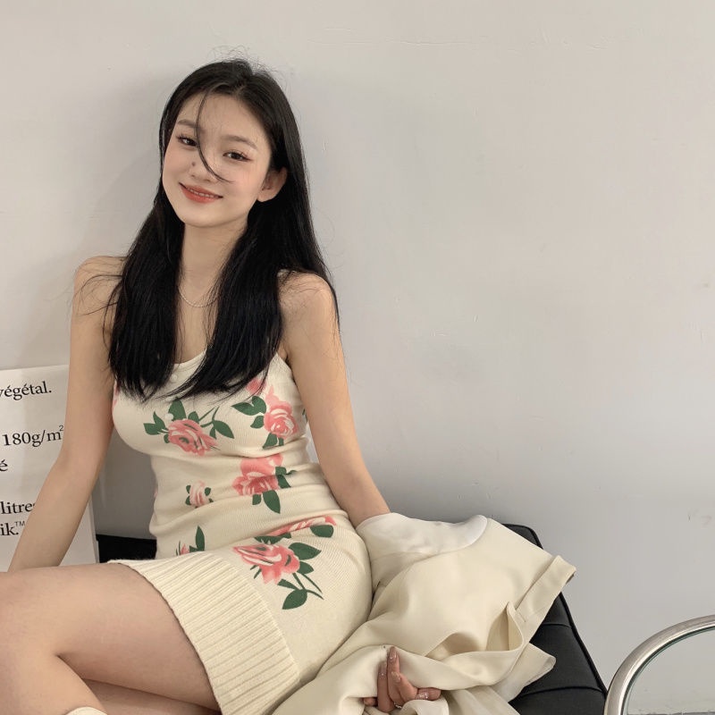 Đầm dệt kim hai dây in hoa phong cách mùa xuân mới cho nữ