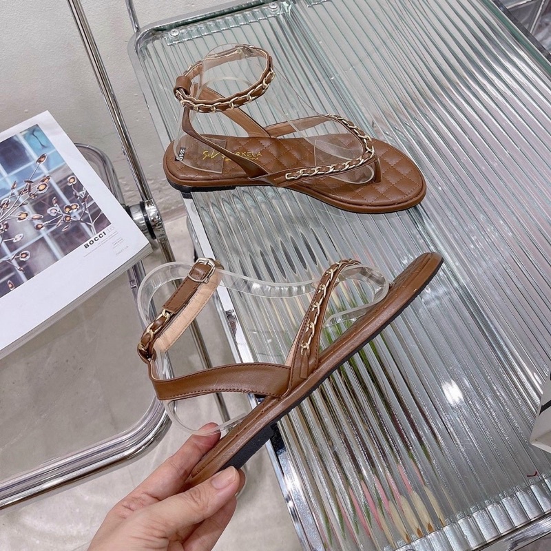 Sandal quai xích xỏ ngón MAILIAA Hiền Hồ kiểu mới