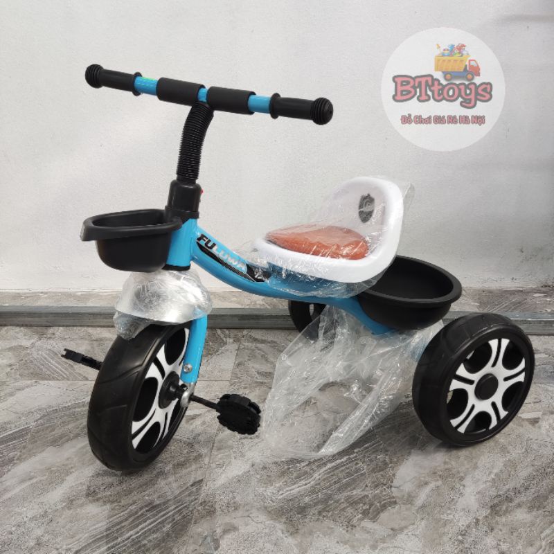 Xe 3 bánh có bàn đạp cho bé từ 2 đến 6 tuổi