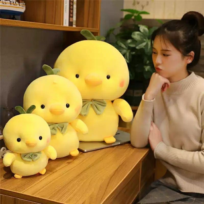 Gấu bông gà vàng cao cấp - Gà vàng thắt nơ nhồi bông kích cỡ 35cm. SANBEO.VN