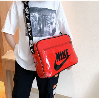 Túi Đeo Chéo Nike Chất Liệu Da Pu