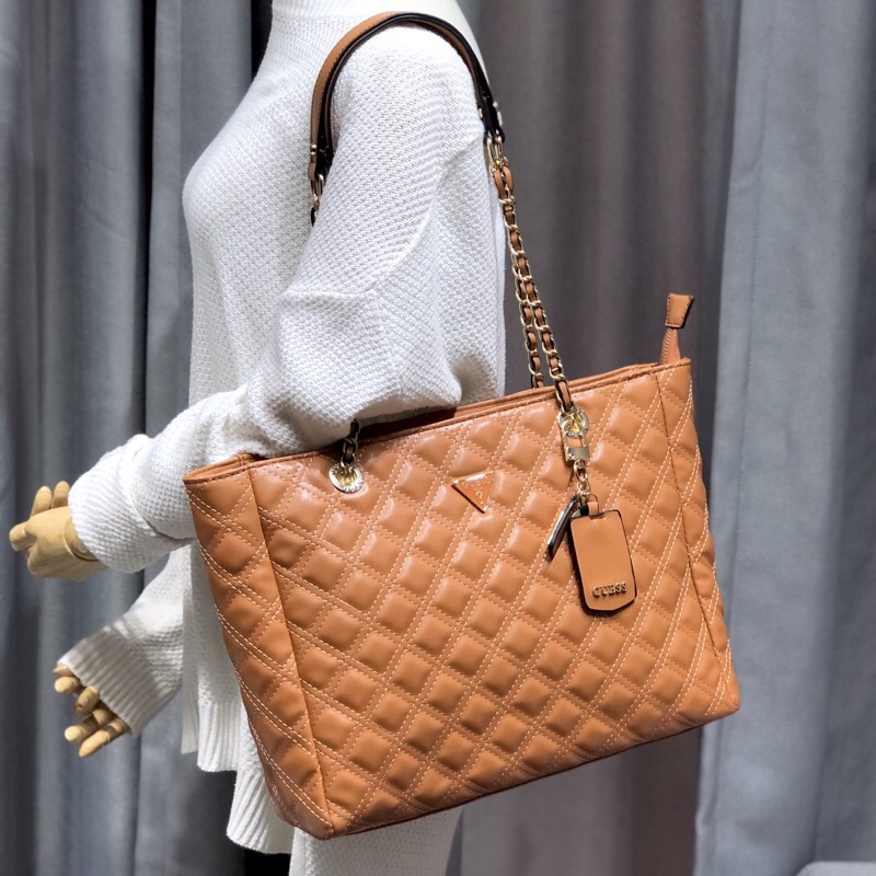 Túi GUESS CESILY II QUILTED TOTE ❌ Code: SV783331