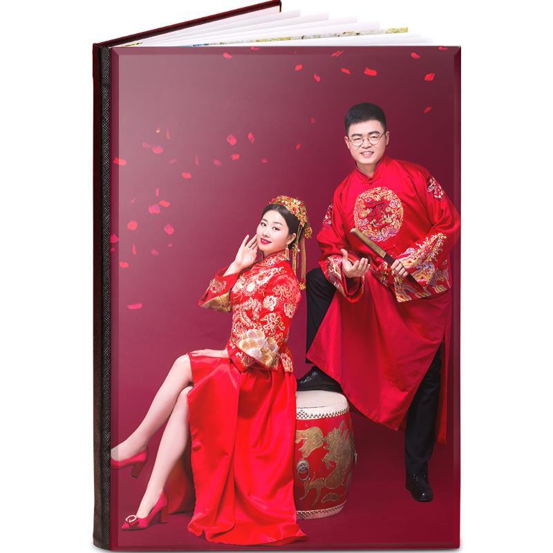 Cuốn Album Ảnh Cưới Trong Suốt