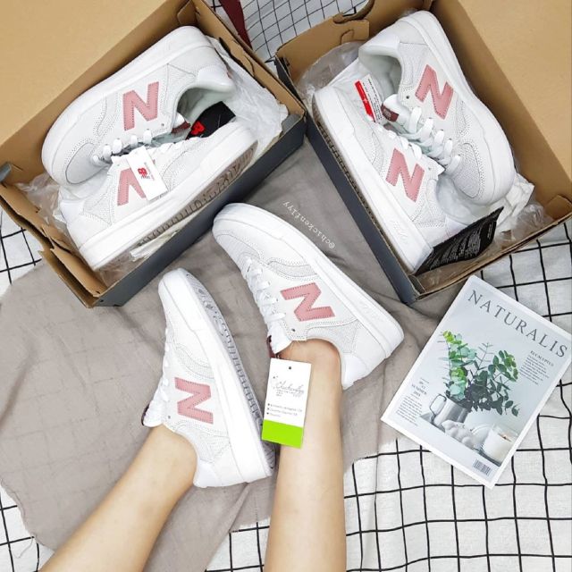 Sale [ HOT ] [Full box+móc khóa sneaker] giày newbalance crt300 2020 . . ˢ . ^ ' .