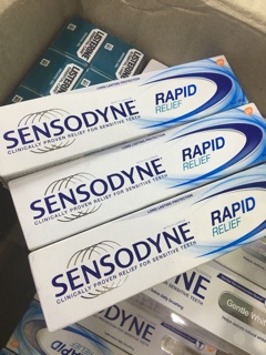 Kem đánh răng SENSODYNE Rapid Relief đặc trị ê buốt