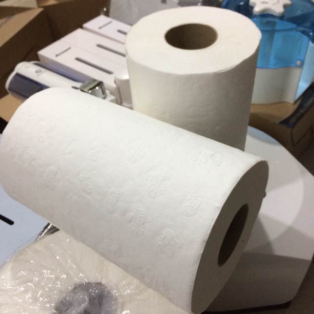 Giấy vệ sinh cuộn lớn cao cấp / giấy bếp / giấy lau tay ngang 22 - giay ve sinh cao cap