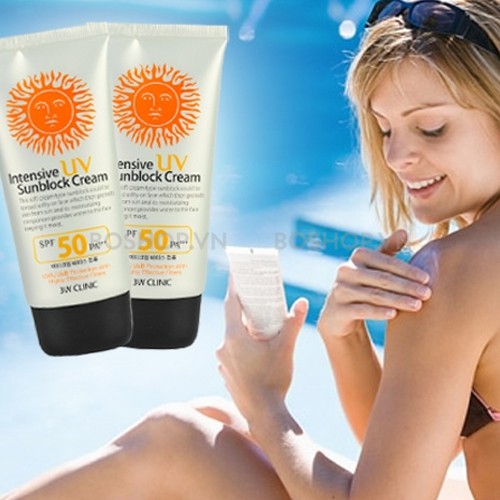 Kem chống nắng 3W Clinic Intensive UV Sunblock Cream SPF 50 PA +++