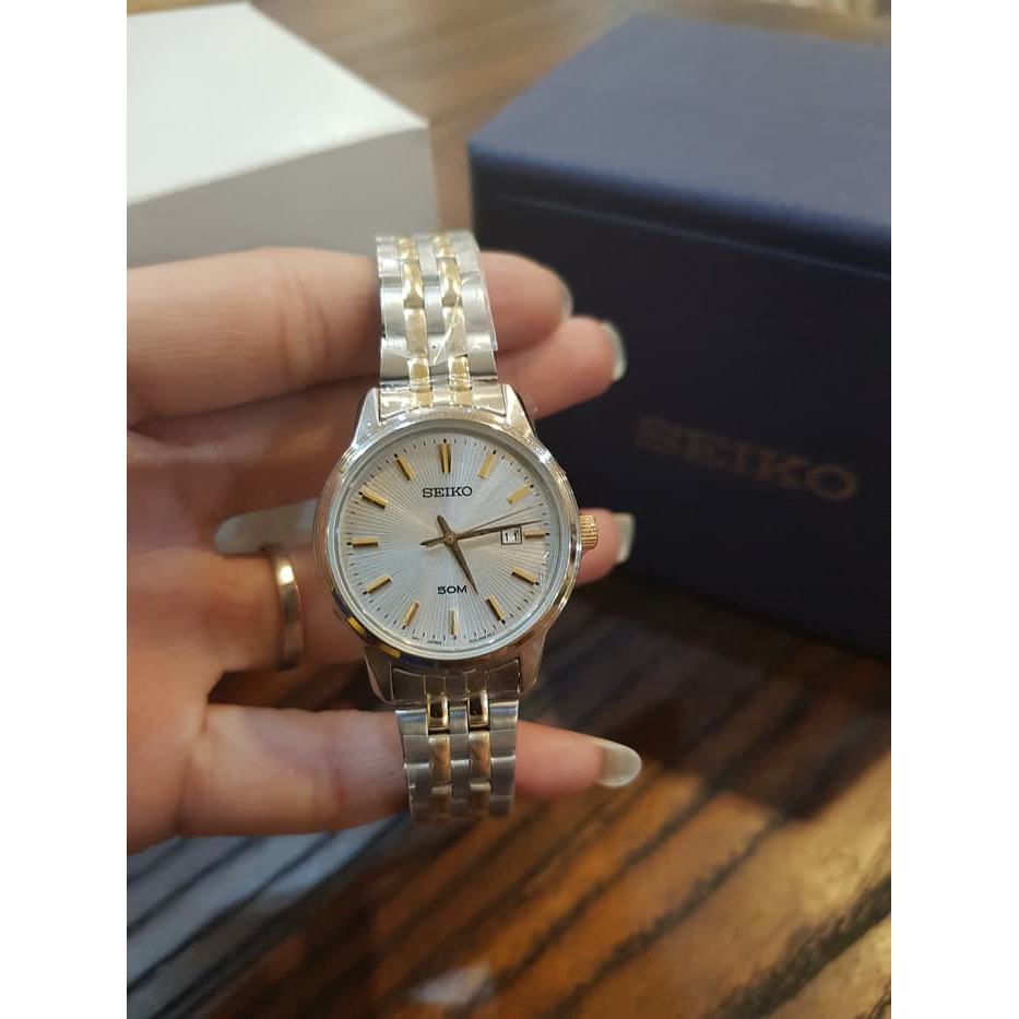 Đồng hồ Nữ Seiko Regular SUR661P1 dây thép, mặt kính Hardlex (Kính cứng) thanh lịch