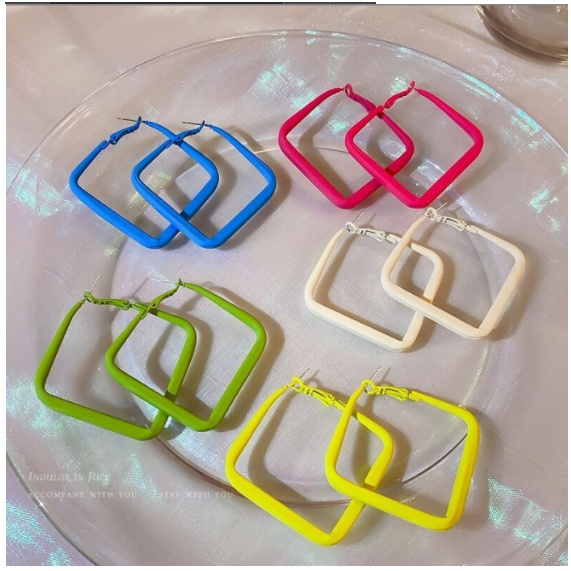 Bông Tai Hình Thoi Đủ Màu Phong Cách Hiện Đại